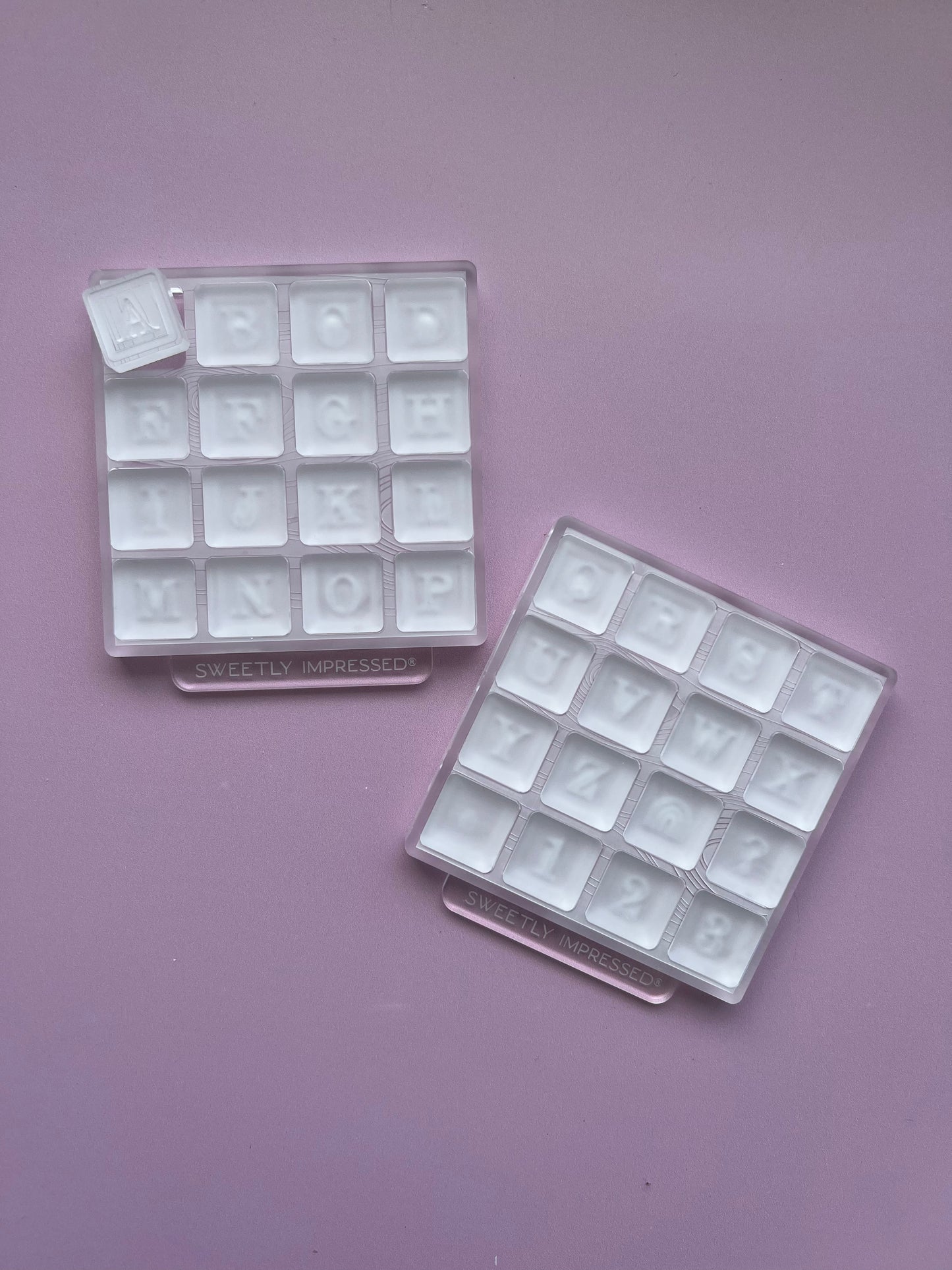 individual baby blocks set (wooden look)